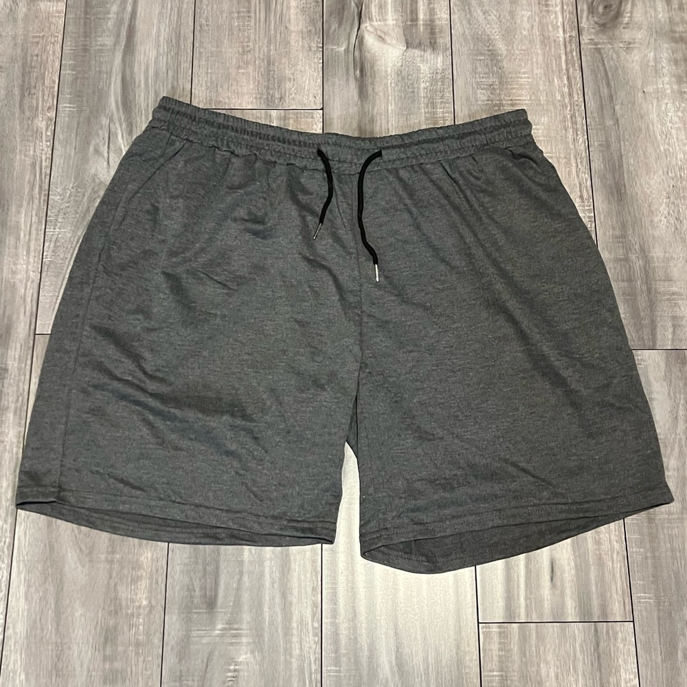 GRAY SHEIN COMFORTABLE SHORTS